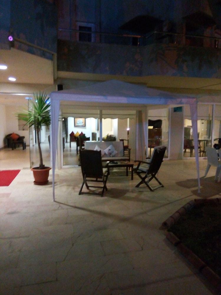 Mikado Hotel Mahmutlar Esterno foto